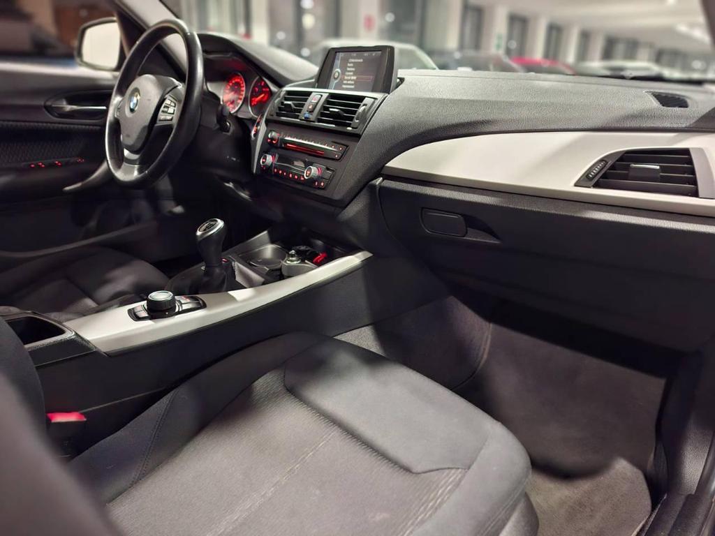 BMW Serie 1 5 Porte 118 d Unique