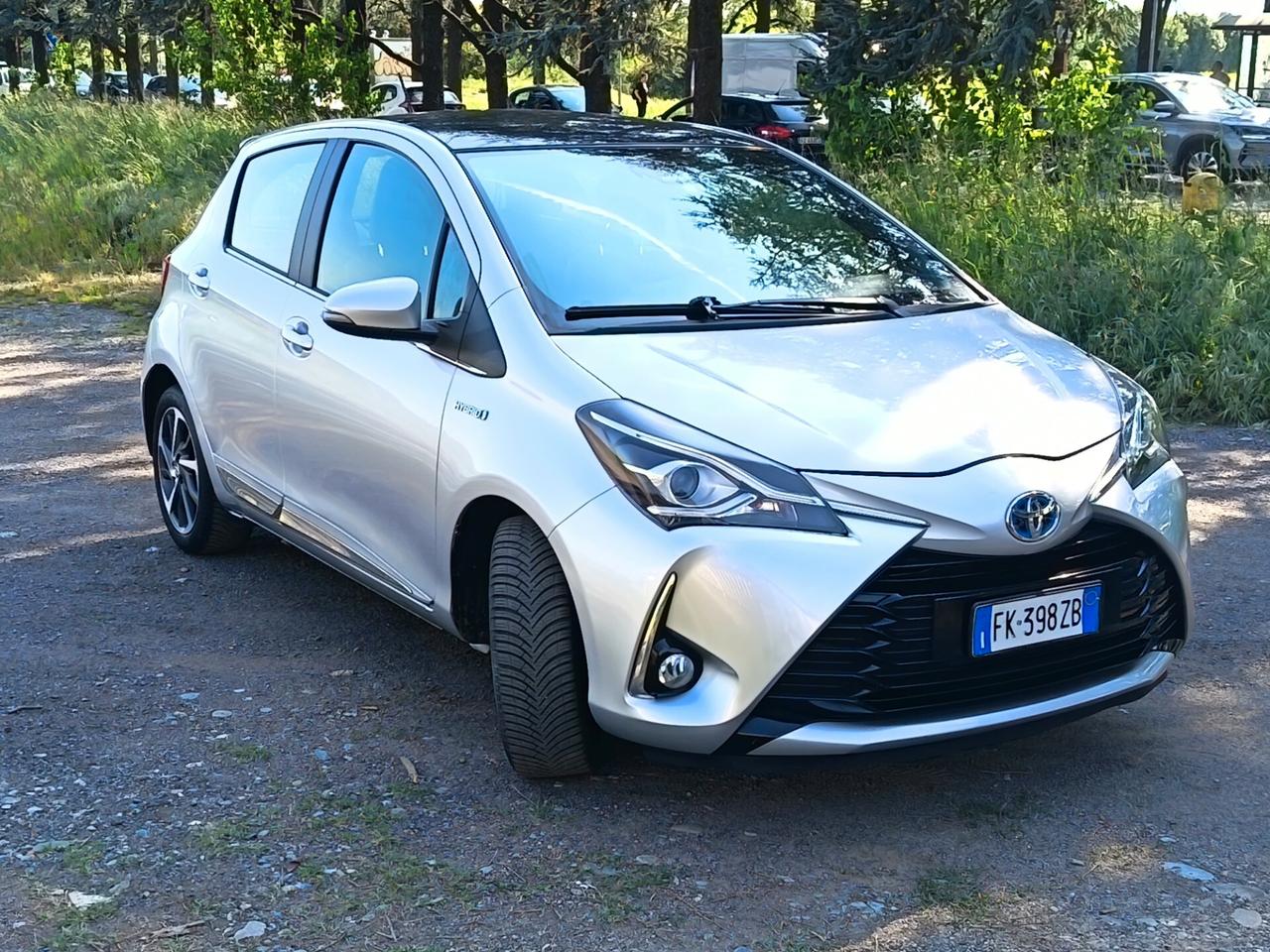 Toyota Yaris hybrid