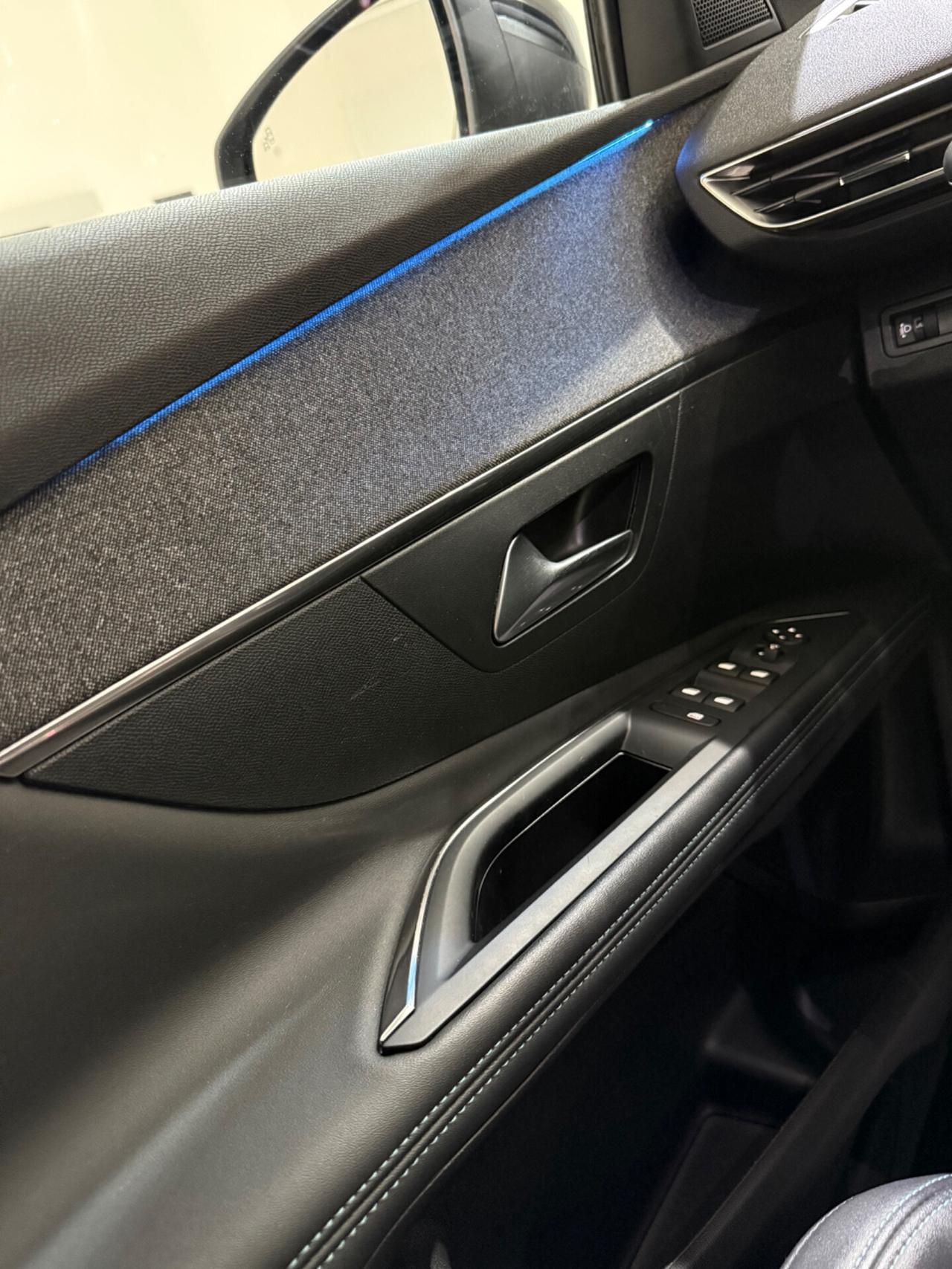 PEUGEOT 3008 ALLURE PACK UNICO PROPRIETARIO CON IVA ESPOSTA