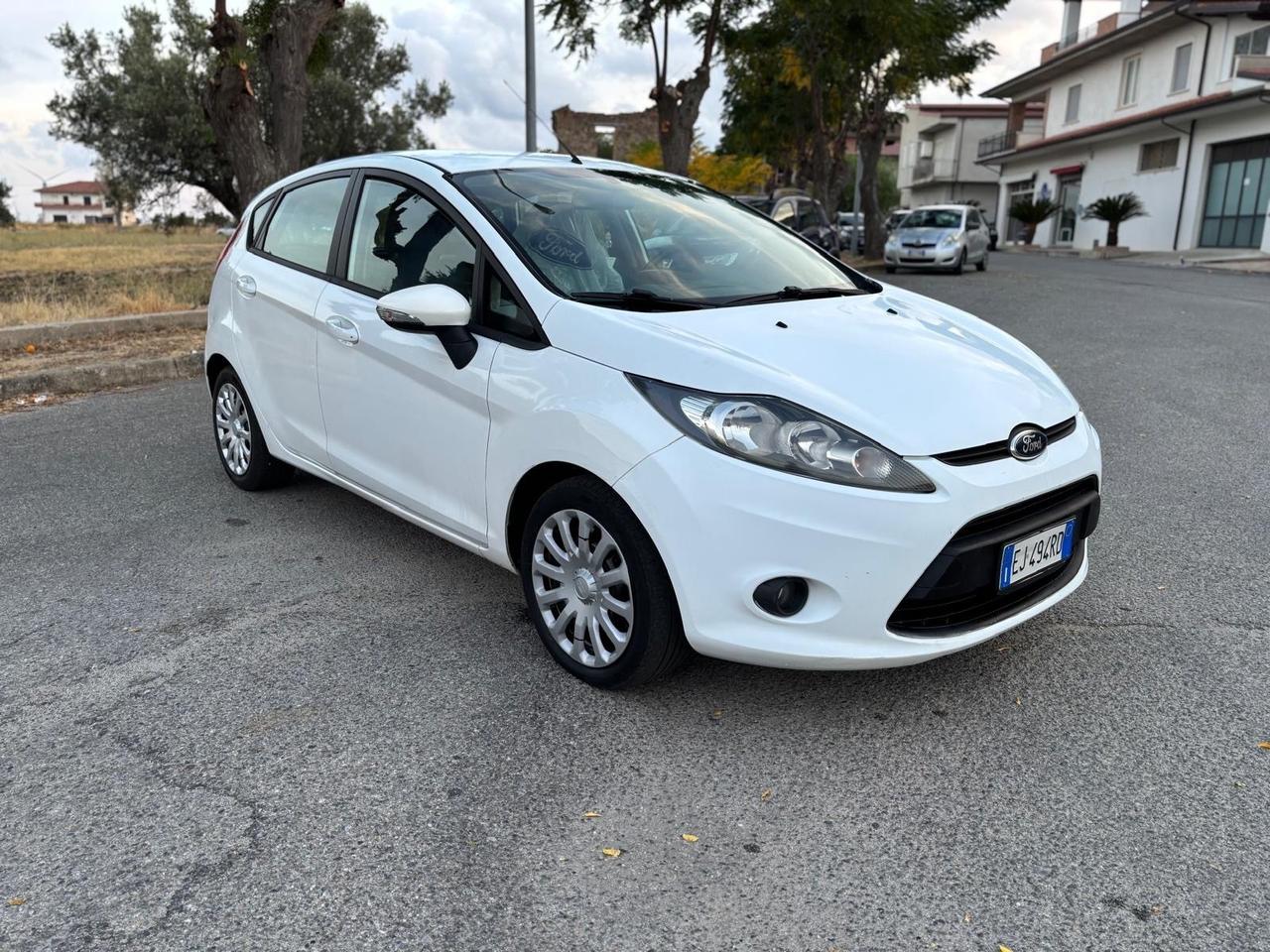 Ford Fiesta 1.4 TDCi 5p. Titanium