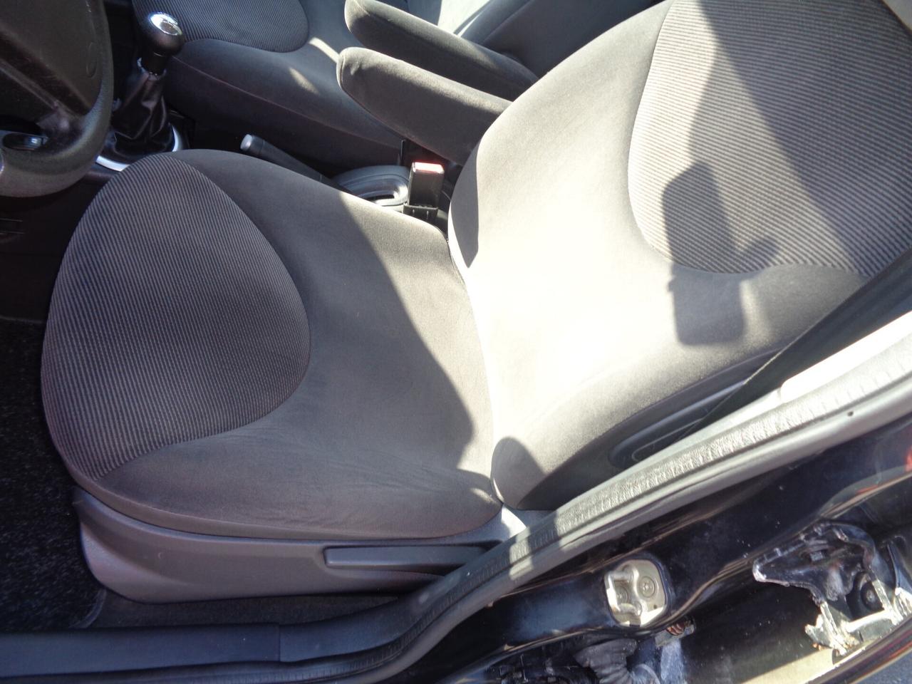 Citroen C3 1.1 Elegance solo 67000 km