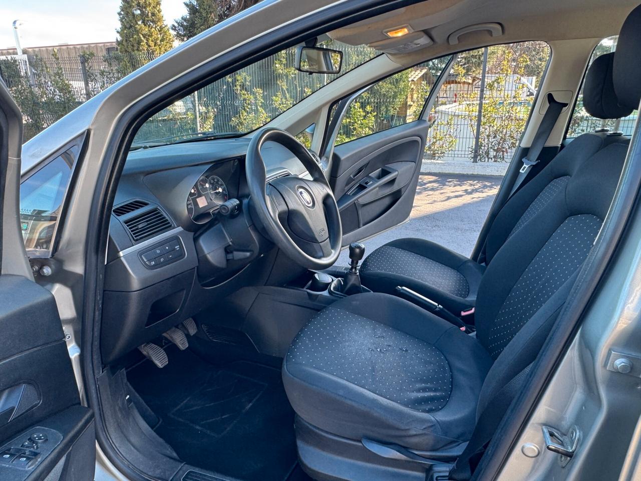 Fiat Grande Punto 1.2 5 porte Active con soli 75000km