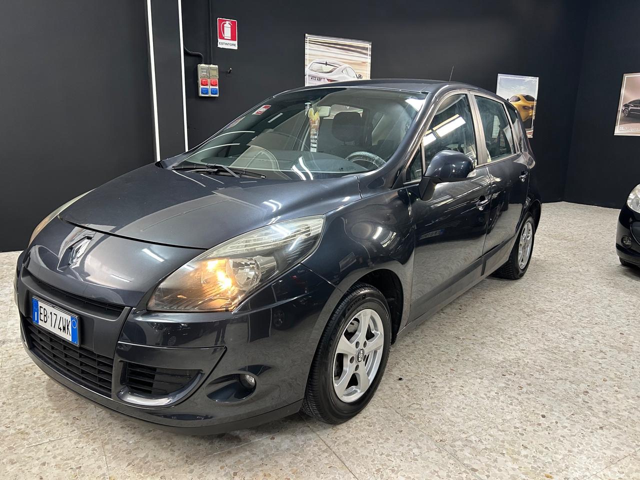 Renault Scenic Scénic X-Mod 1.5 dCi 105CV Confort