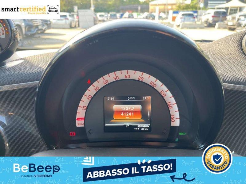 smart fortwo EQ MATTRUNNER 22KW