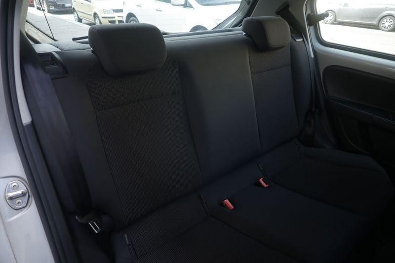 Volkswagen up! Volkswagen 1.0 44kW club up! ANNO 2015