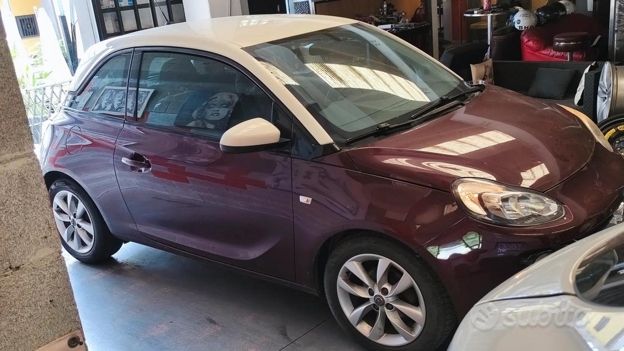 Opel Adam