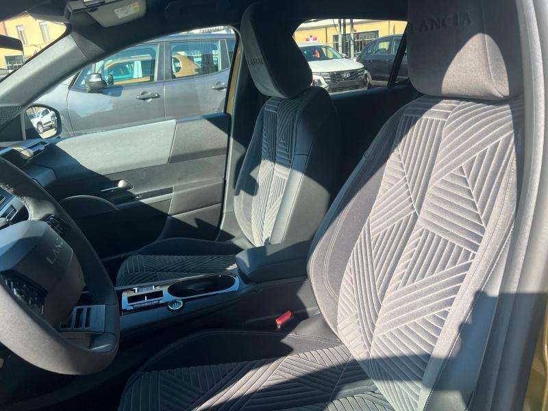 Lancia Ypsilon 1.2 mhev LX 110cv e-dct