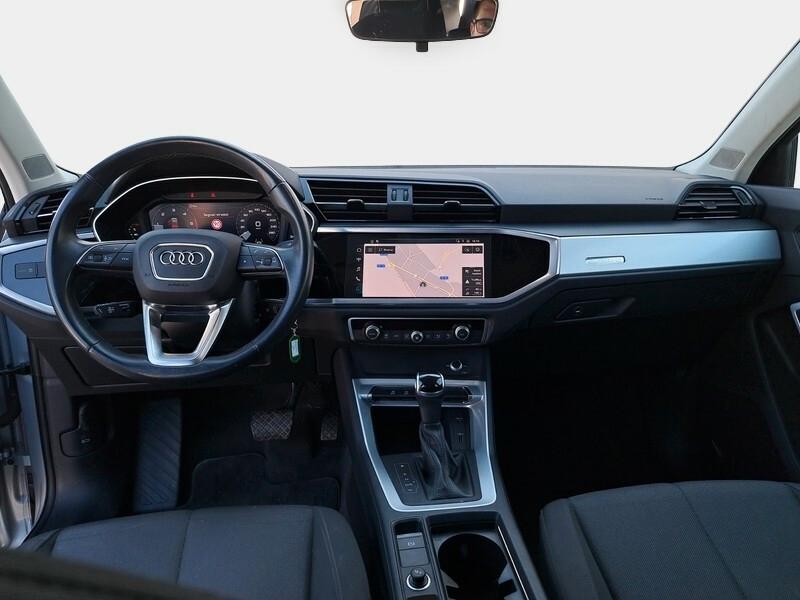 AUDI Q3 35 TDI quattro S tronic Business Advanced