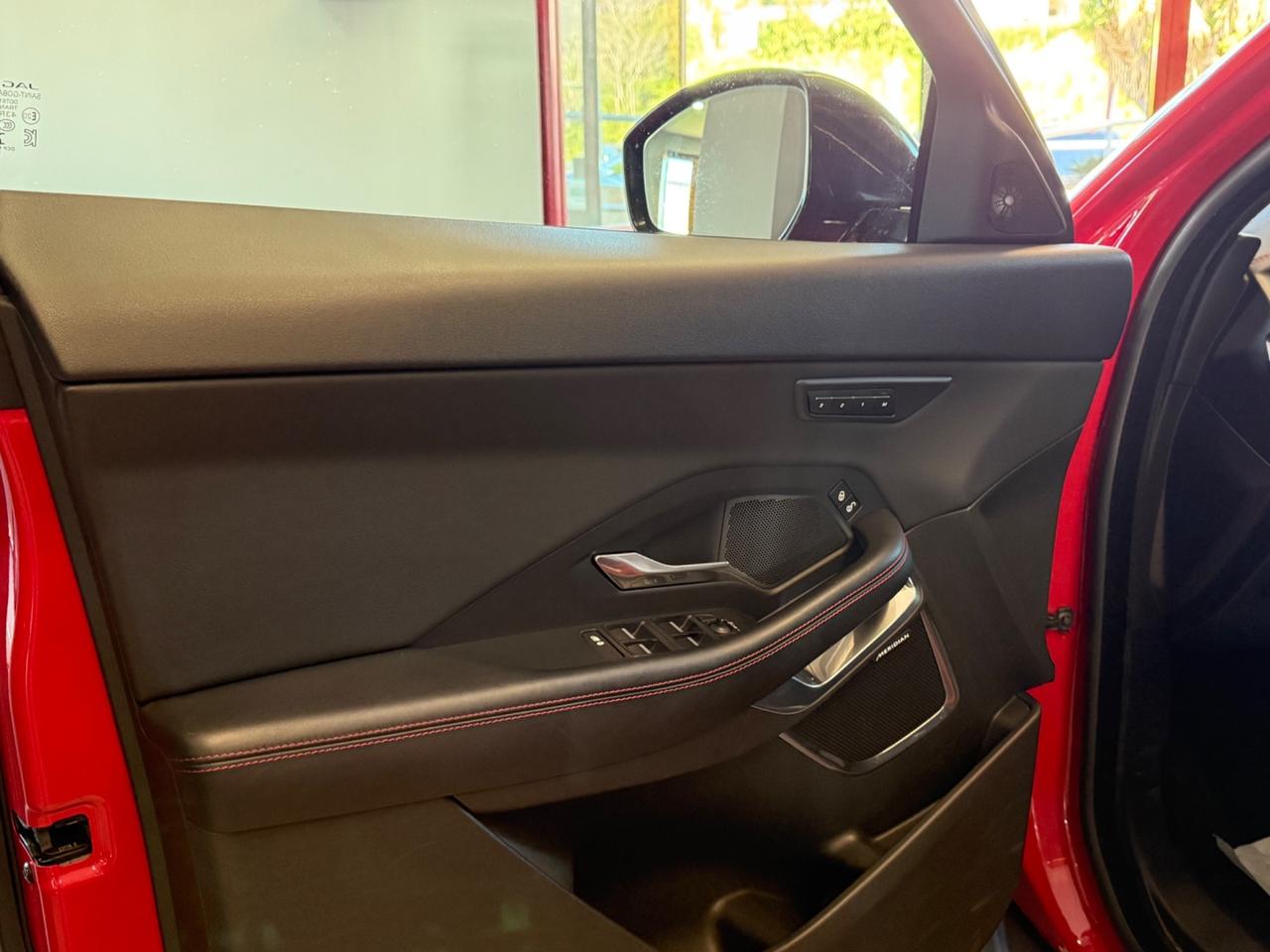 Jaguar E-Pace 2.0D 180 CV AWD aut. R-Dynamic SE FIRST EDITION