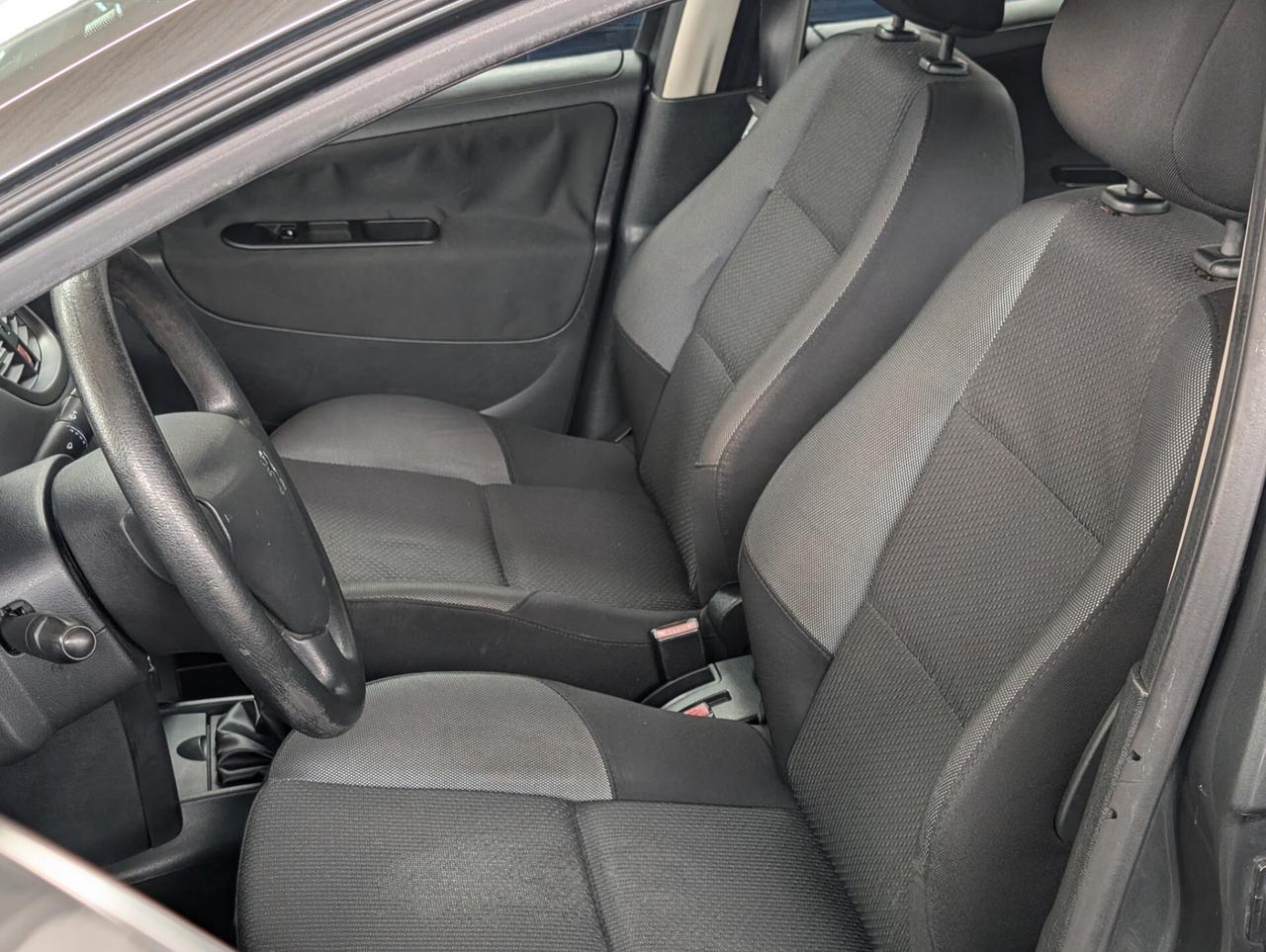 Peugeot 207 1.4 8V 75CV 5p. X Line ECO GPL