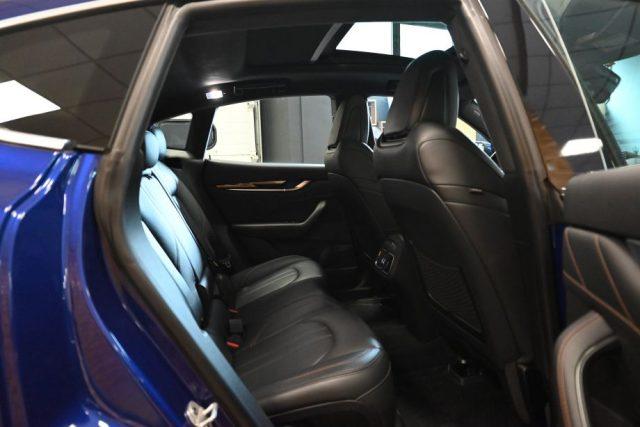 MASERATI Levante 3.0V6 MODENA 350CV F1 TET.21"RADAR CAM360°STRAFULL