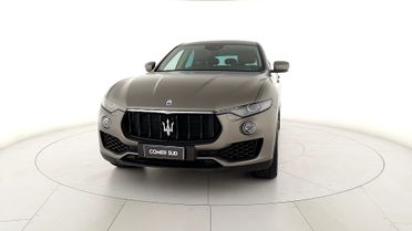 MASERATI Levante - Levante 3.0 V6 275cv auto