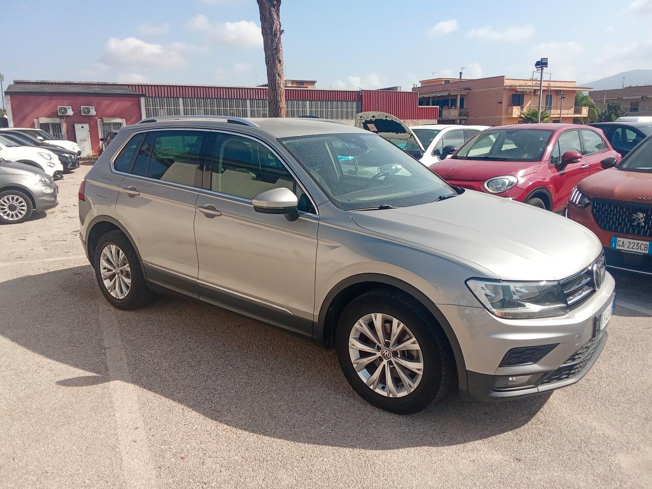 Volkswagen Tiguan 1.6 TDI SCR Sport BlueMotion Technology