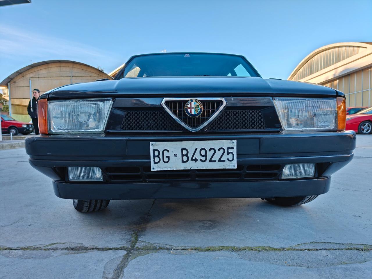 Alfa Romeo 75 motore nuovo