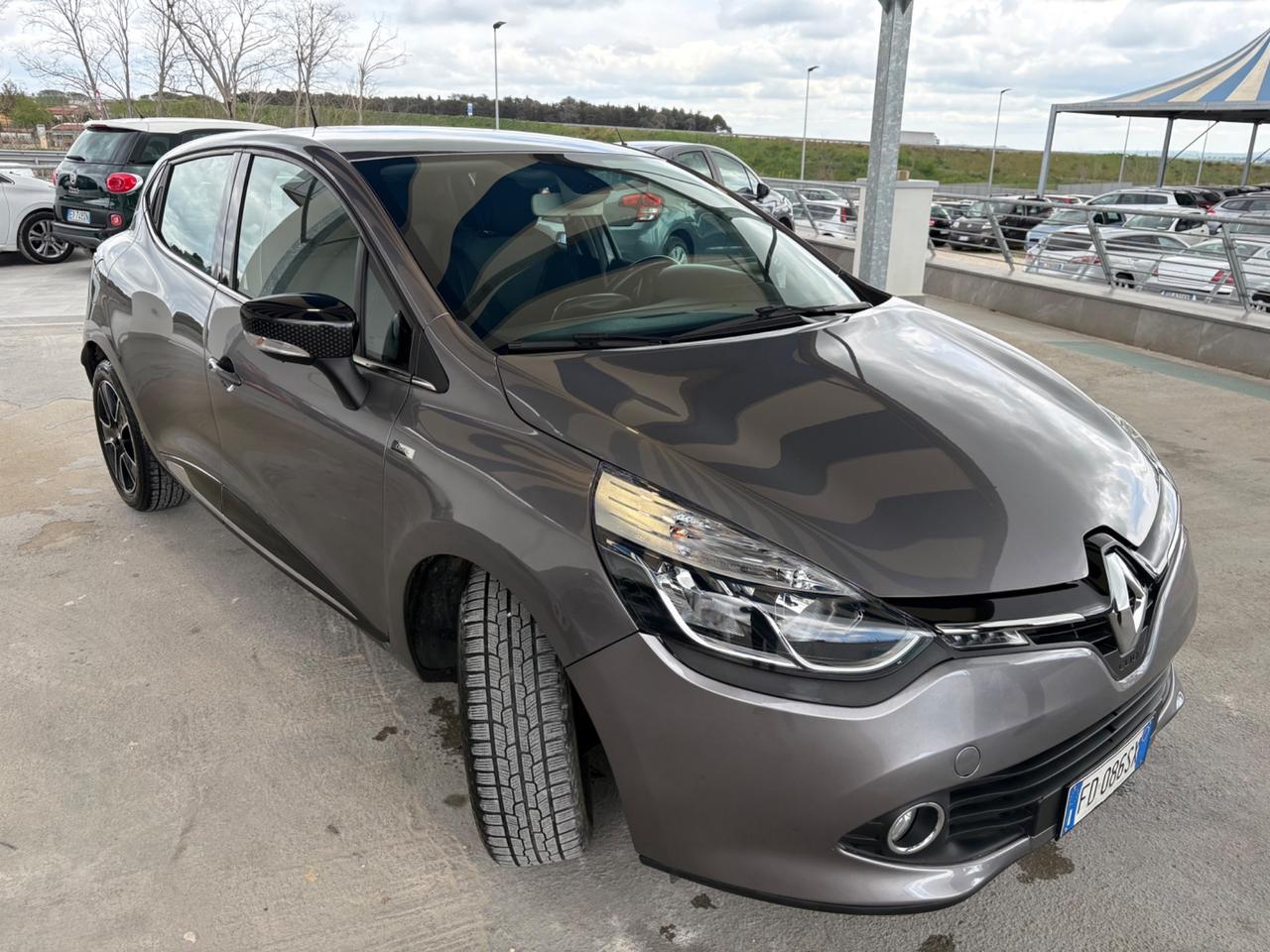 Renault Clio dCi 8V 75 CV Start&Stop 5 porte Energy Duel