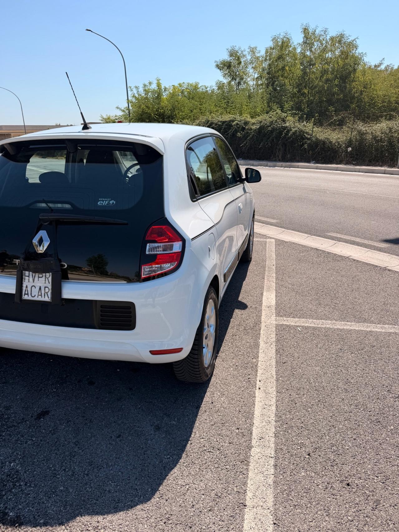 Renault Twingo SCe EDC Intens