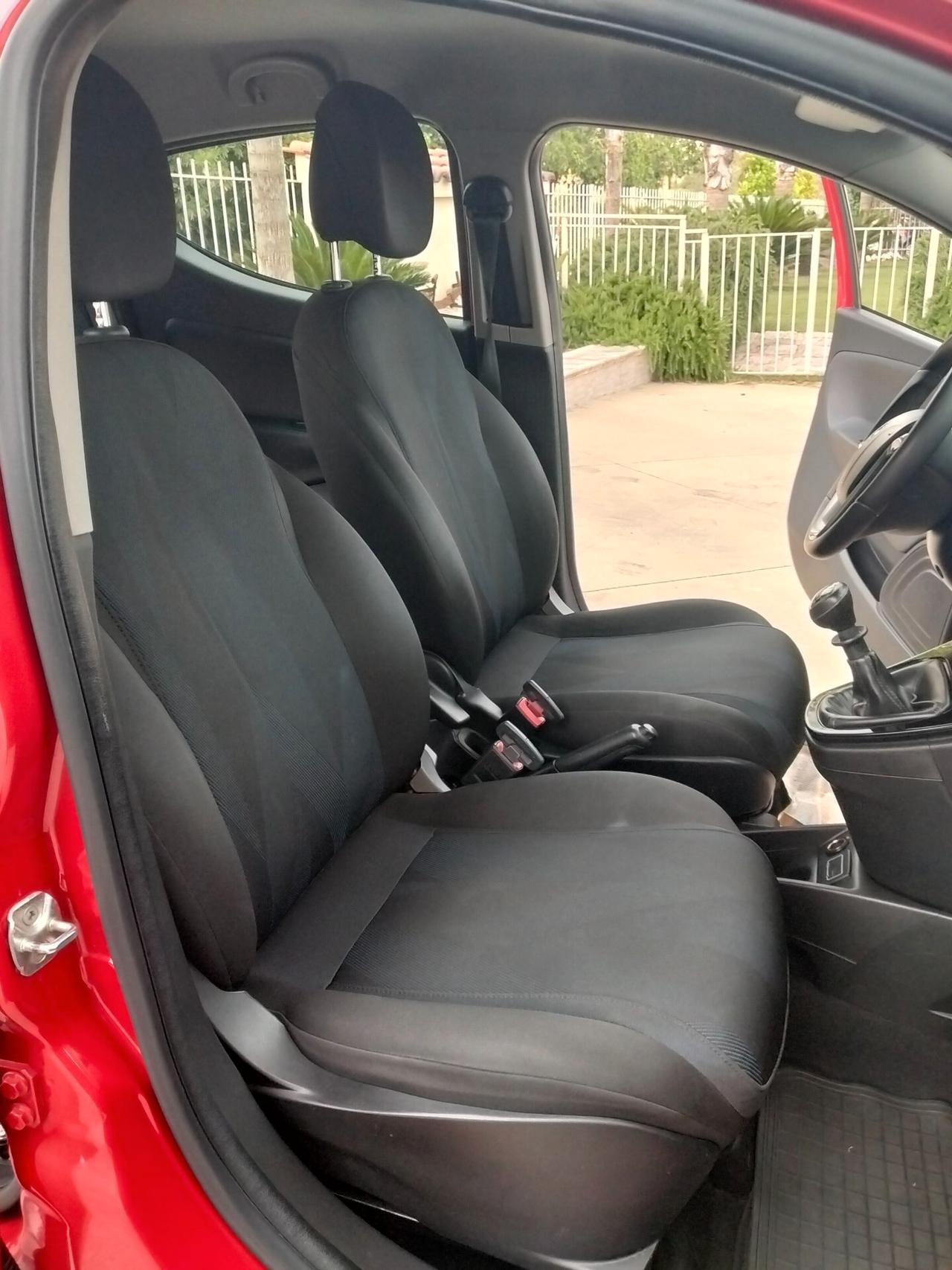 Lancia Ypsilon 1.2 69 CV 5 porte GPL Ecochic Platinum