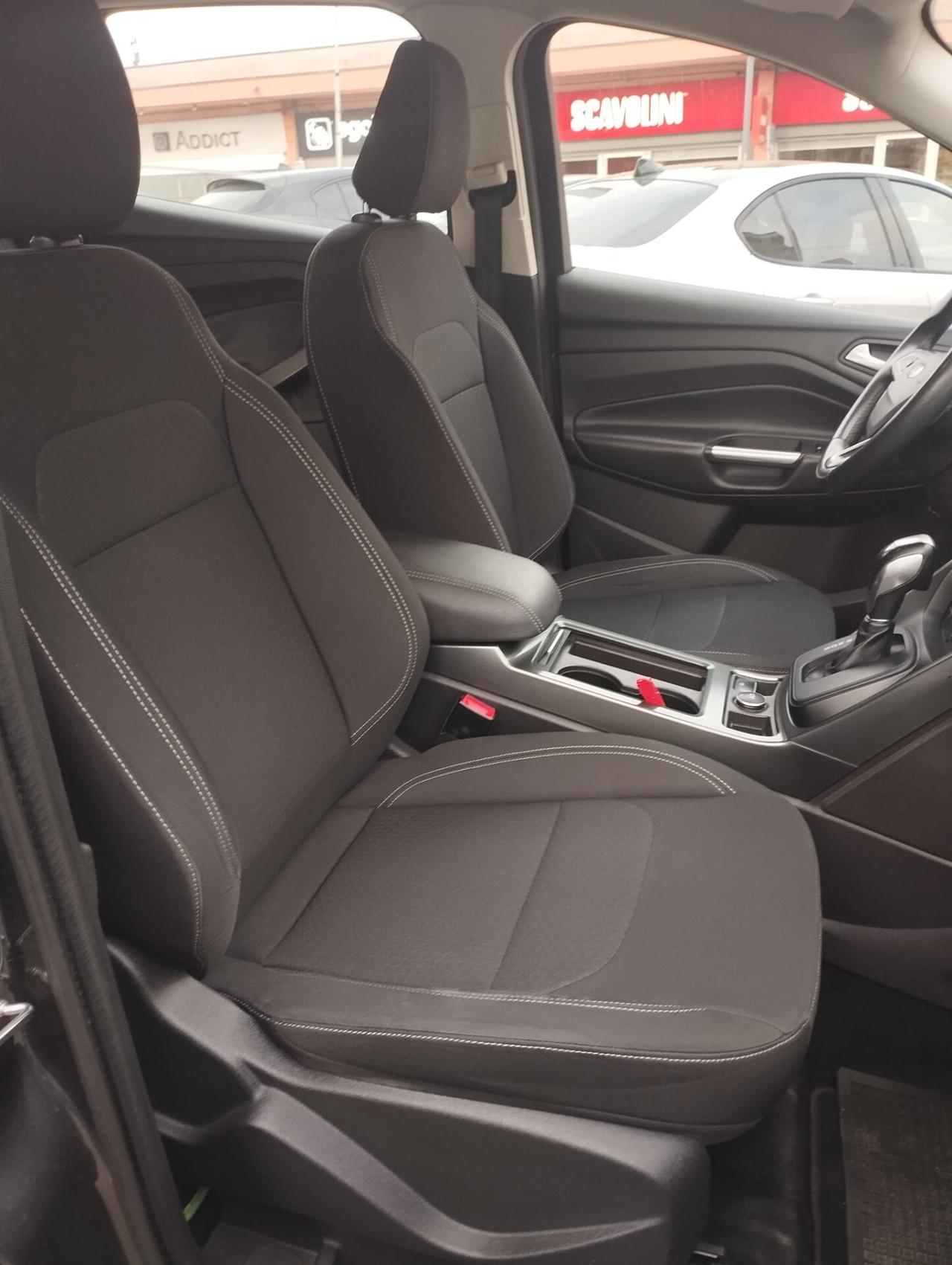 Ford Kuga 2.0 TDCI 150 CV S&S 4WD Powershift Business