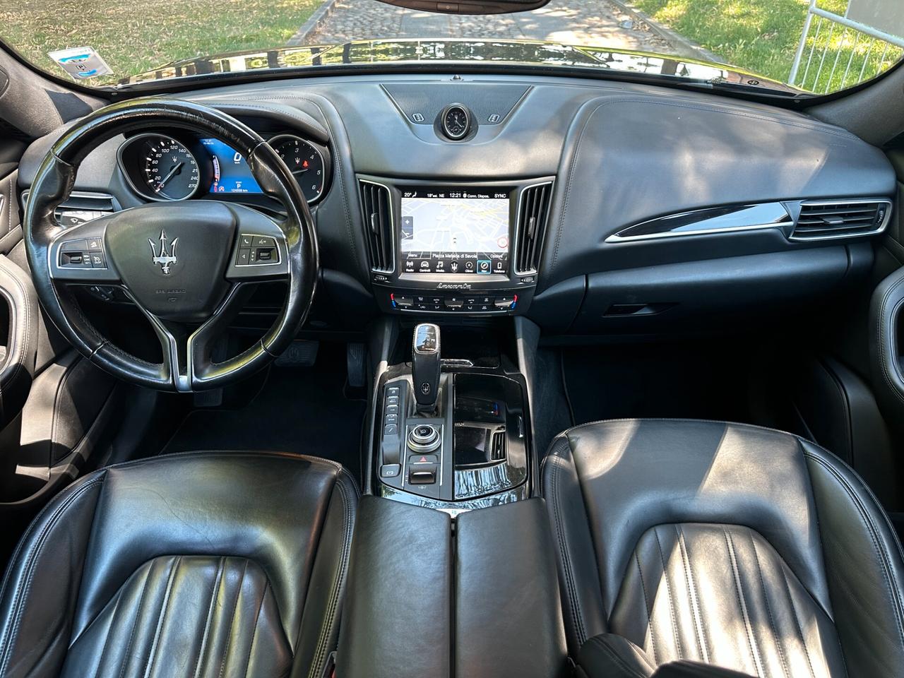 Maserati Levante V6 Diesel 275 CV AWD Granlusso