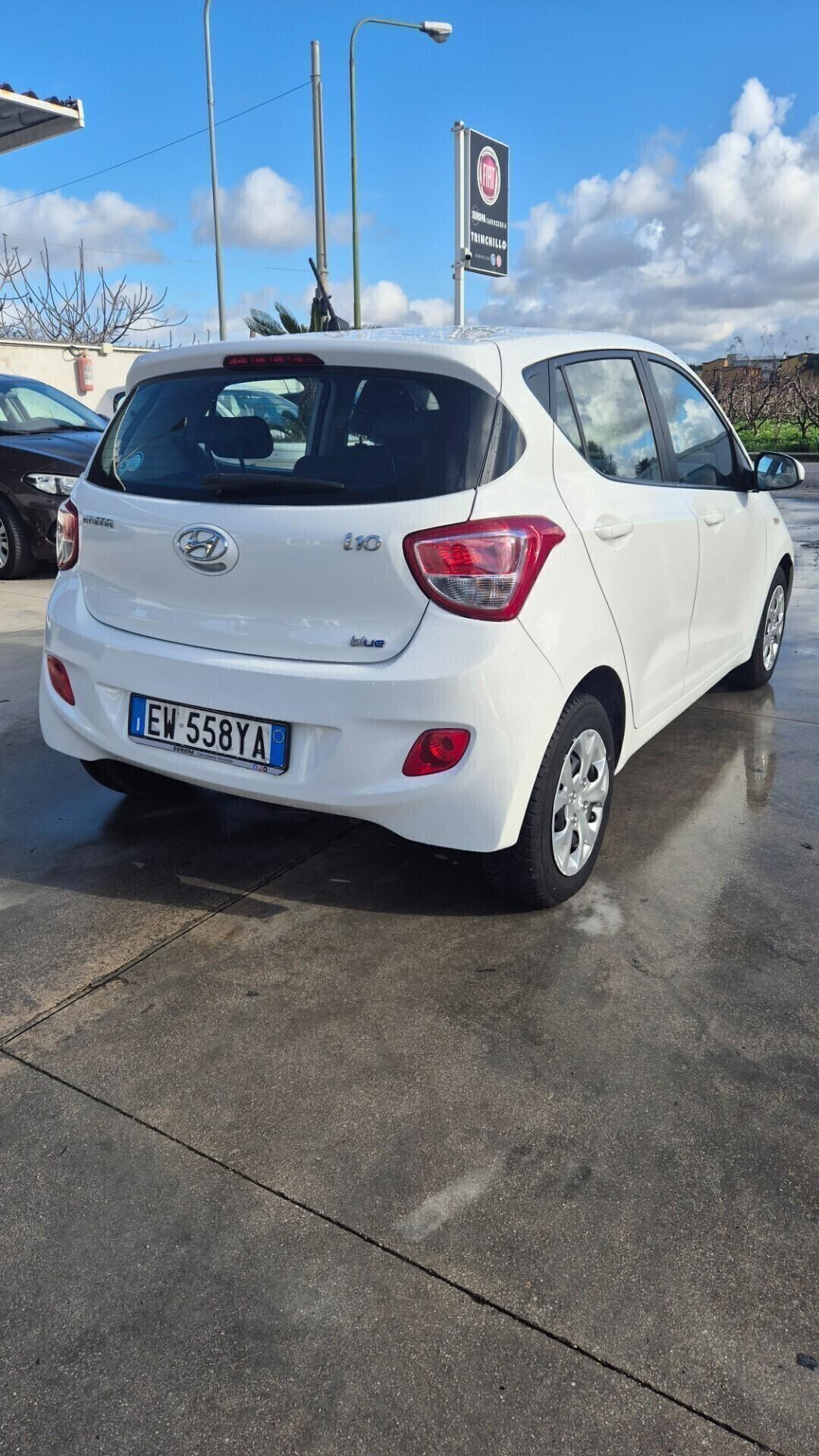 Hyundai i10