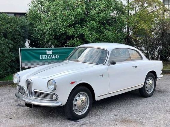 Alfa Romeo Giulietta Sprint S3 + Targhe Nere