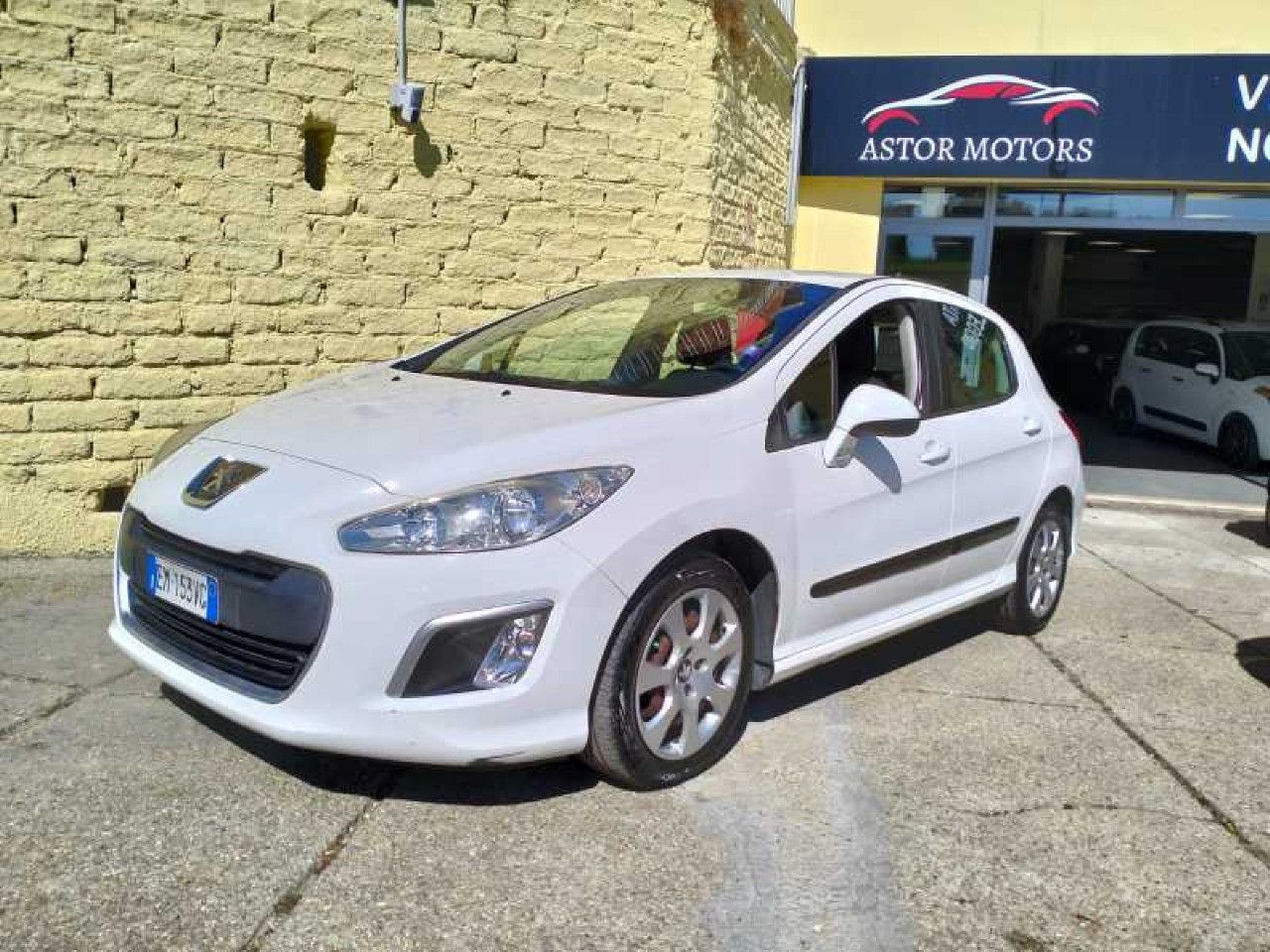 Peugeot 308 5p 1.6 e-hdi 8v Business s&s 112cv