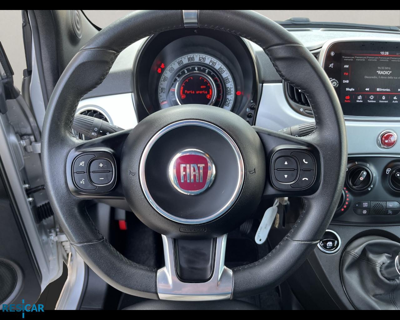 FIAT 500 1.0 hybrid Connect 70cv