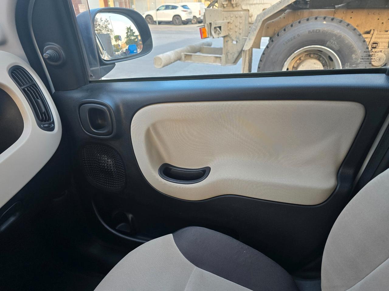 Fiat Panda 0.9 TwinAir Turbo Natural Power Young