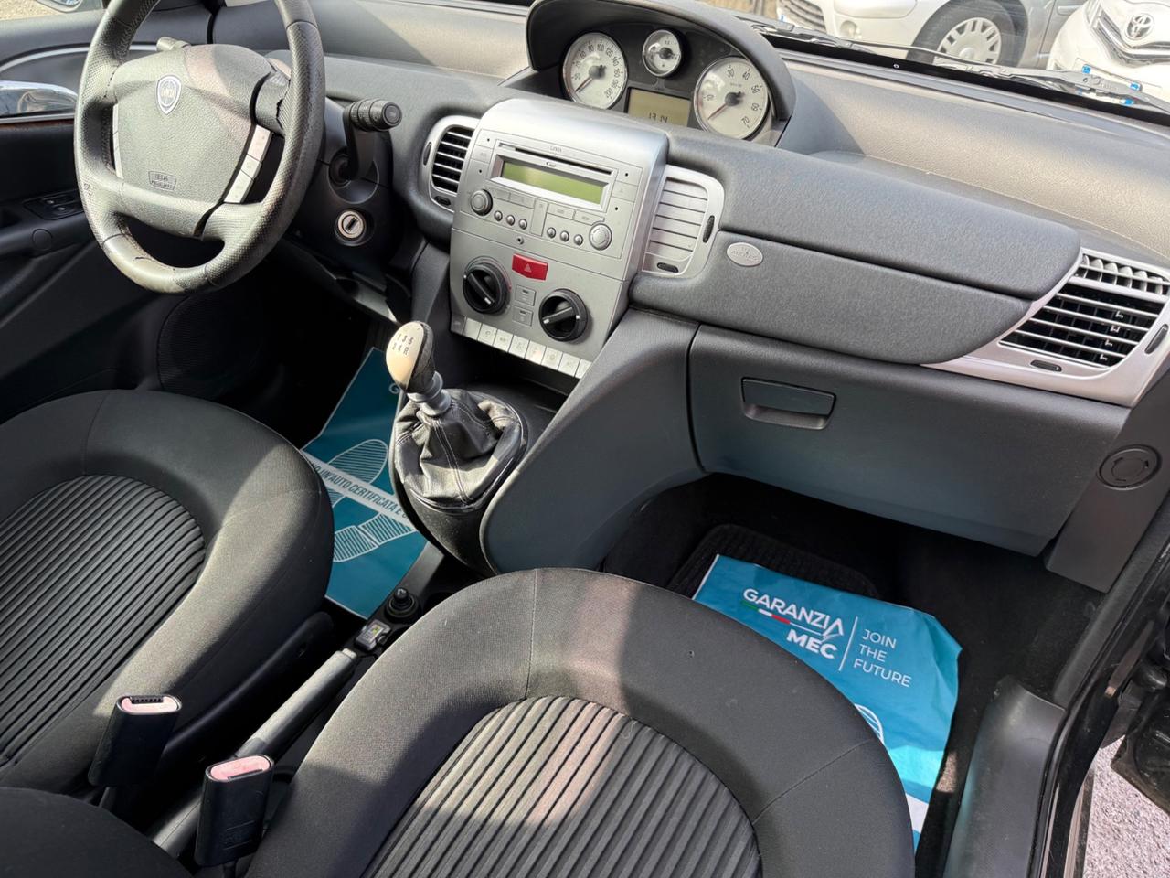 Lancia Ypsilon 1.2 Argento