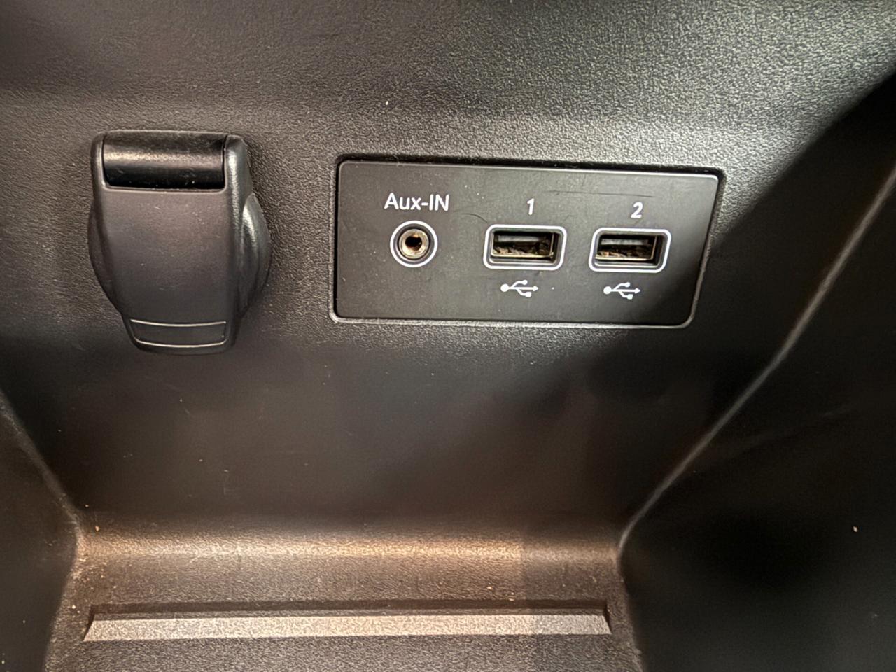 Renault Clio Full Hybrid E-Tech 145 CV 5 porte R.S. Line automatica