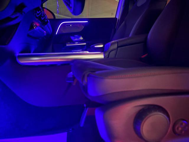 MERCEDES-BENZ GLA 200 d Automatic Premium Amg TETTO-PACK NIGHT