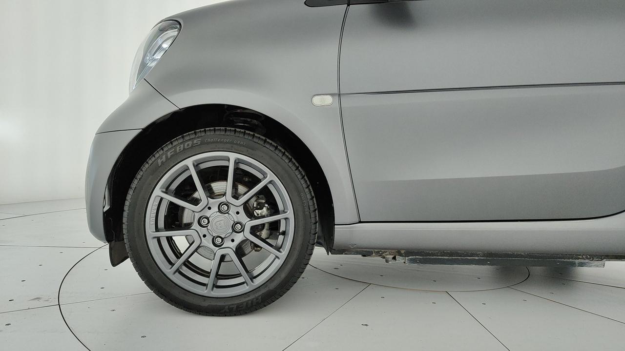 SMART Fortwo Cabrio eq suitegrey-grey 22kW