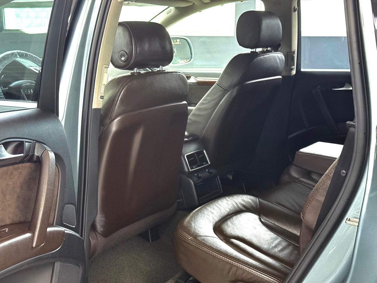 Audi Q7 4.2 V8 TDI quattro tiptronic