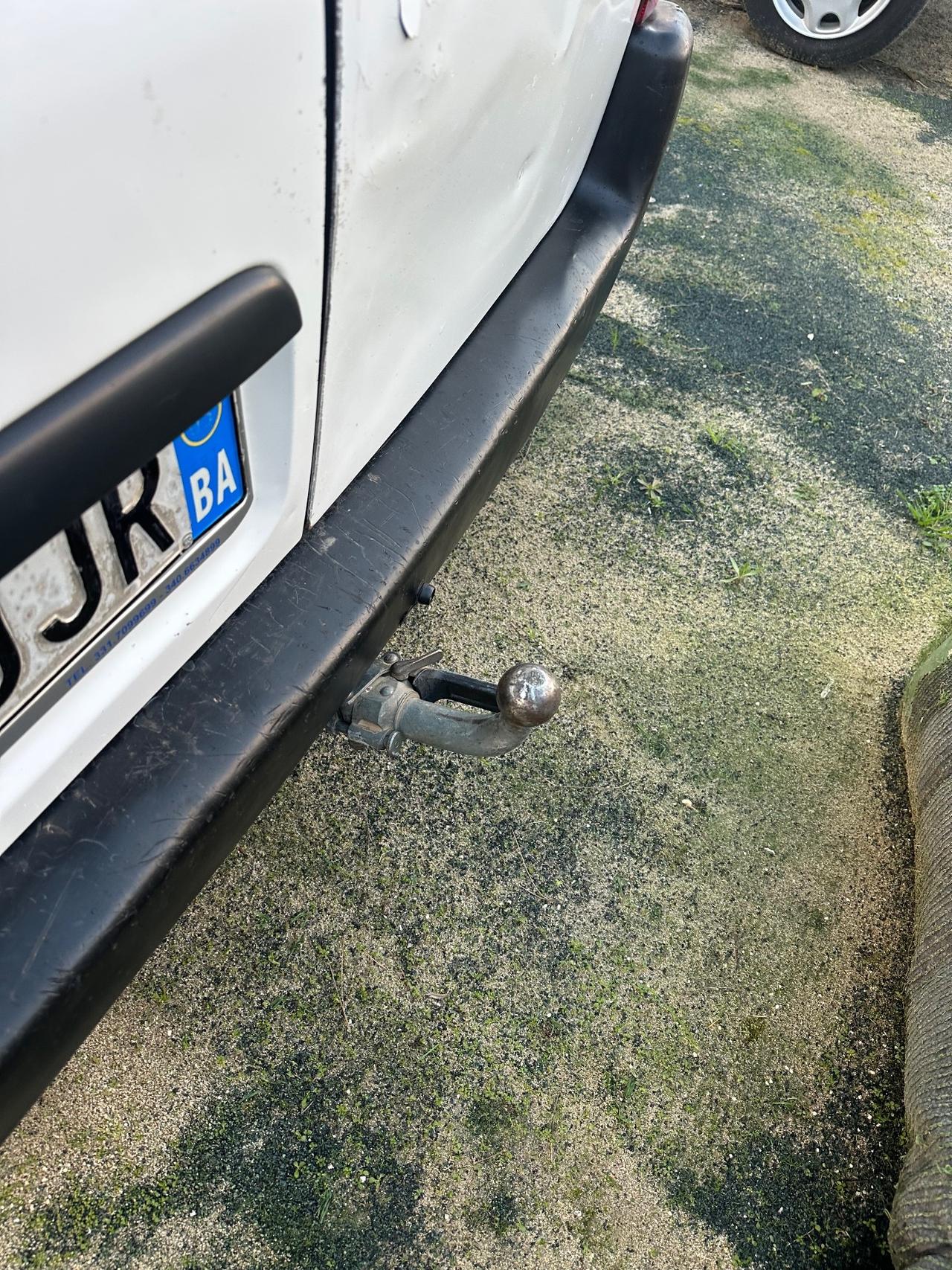 Peugeot Ranch 2.0 HDi 5p. XT