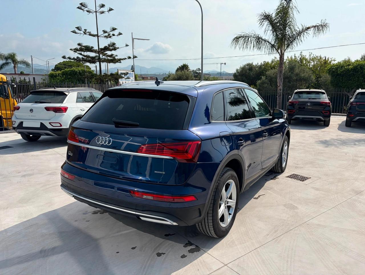 Audi Q5 40 TDI 204 CV quattro S tronic Business Advanced