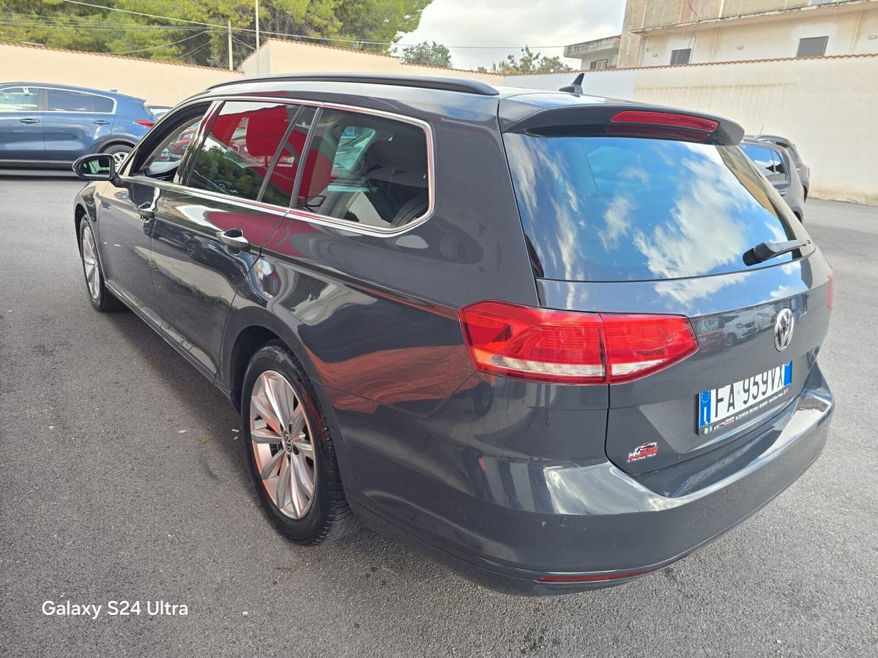 Volkswagen Passat 1.6 TDI DSG Comfortline BlueMotion Technology