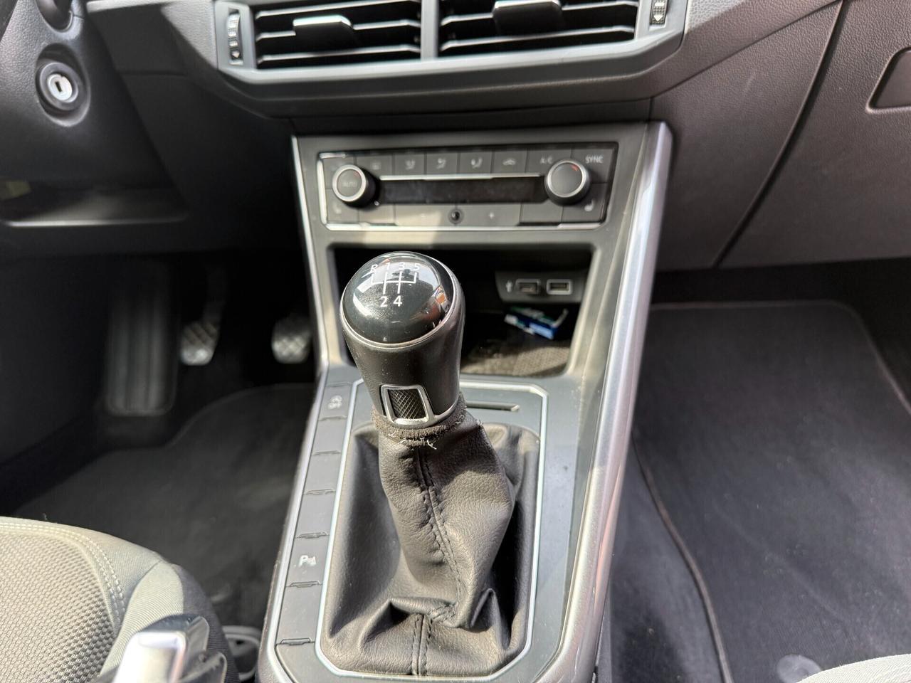 Volkswagen Polo 1.0 TSI 5p. R LINE