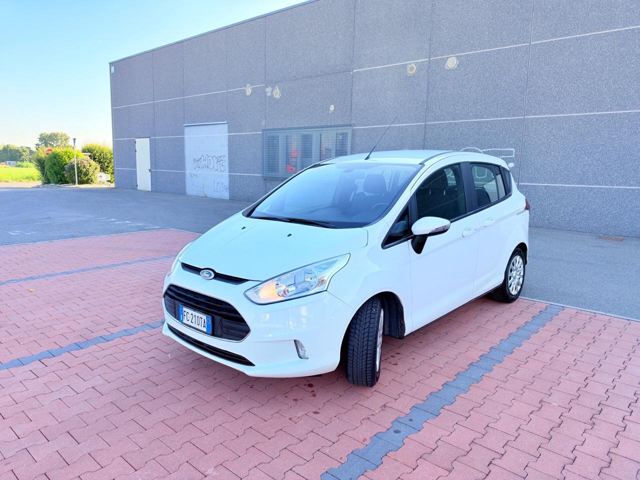 Ford B-Max 1.0 EcoBoost 100 CV Business Titanium