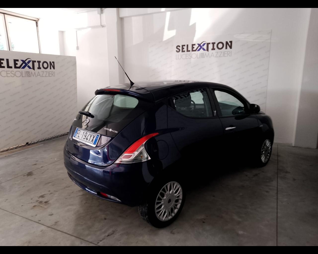 LANCIA Ypsilon 3ª serie - Ypsilon 1.3 MJT 16V 95 CV 5 porte S&S Silver