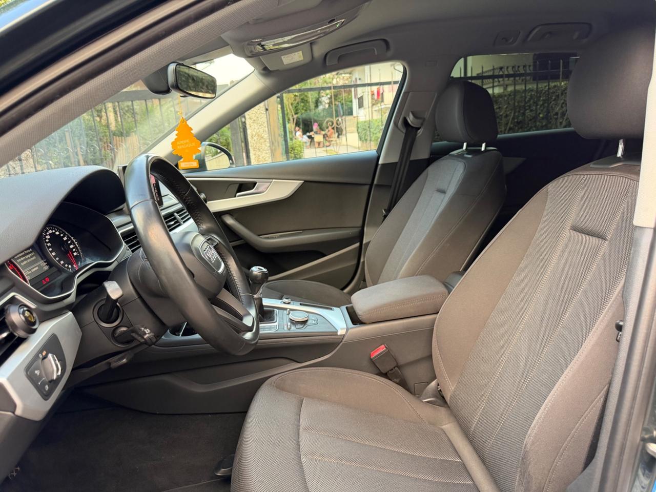 Audi A4 Avant 2.0 TDI 150 CV Business Sport