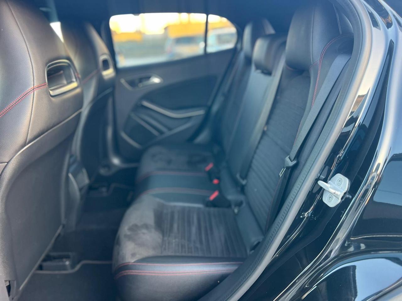 Mercedes-benz GLA 200 d Automatic Premium