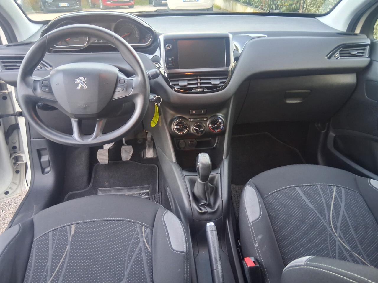 Peugeot 208 1.2 VTi 82 CV 5 porte Allure