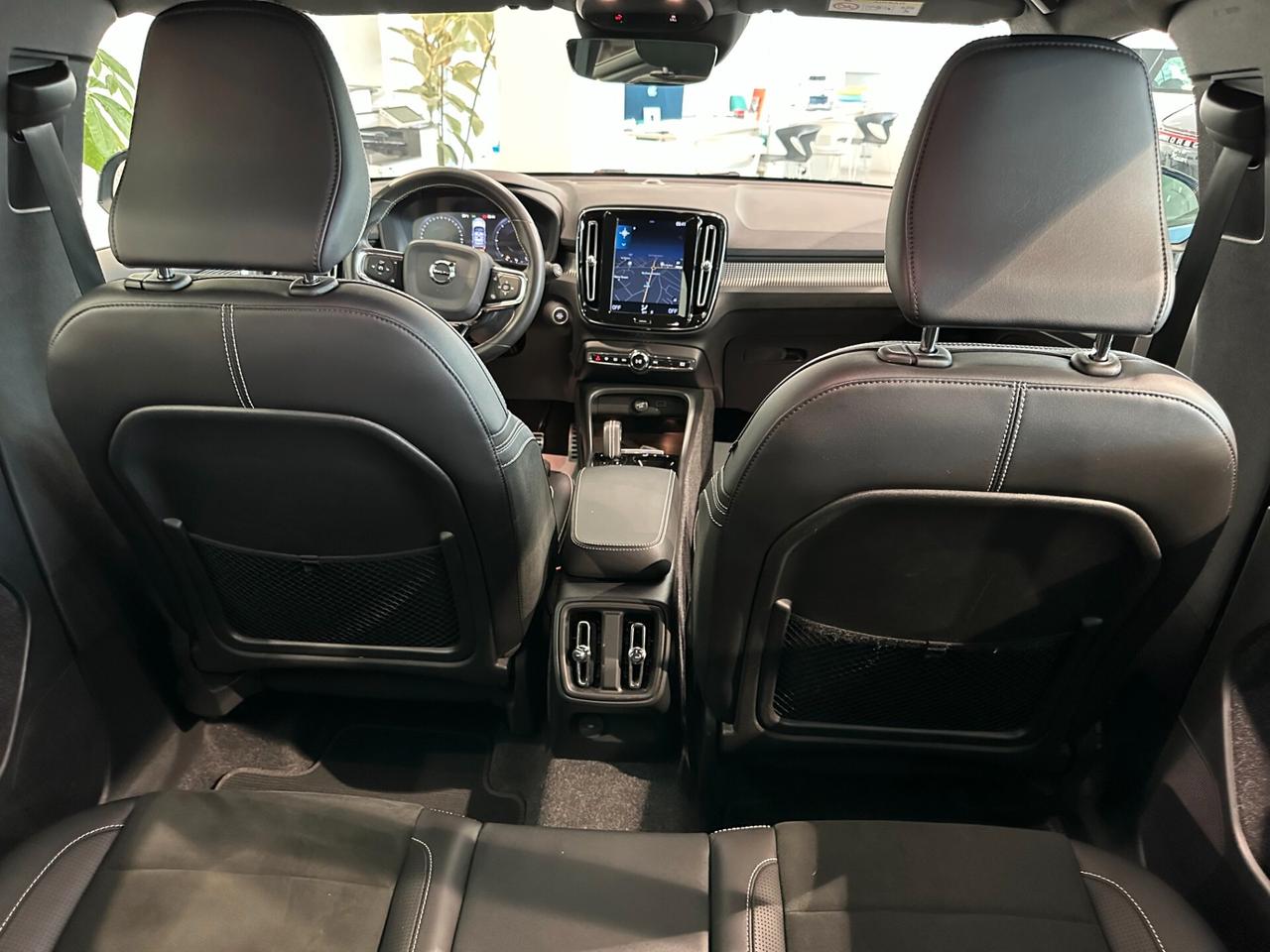 Volvo XC40 D3 Geartronic R-design IVA ESPOSTA