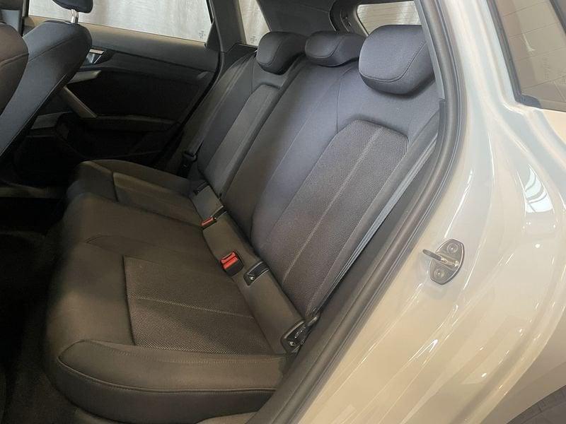 Audi A3 35 TFSI S tronic Business