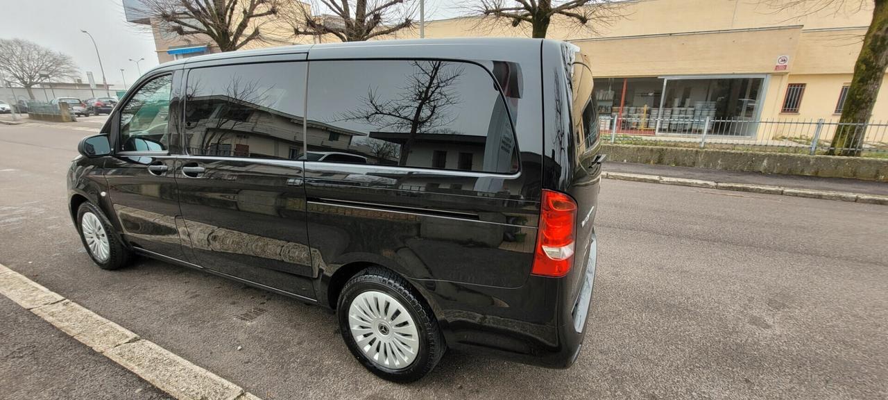 Mercedes Vito 2.0 Tourer Long 9 POSTI