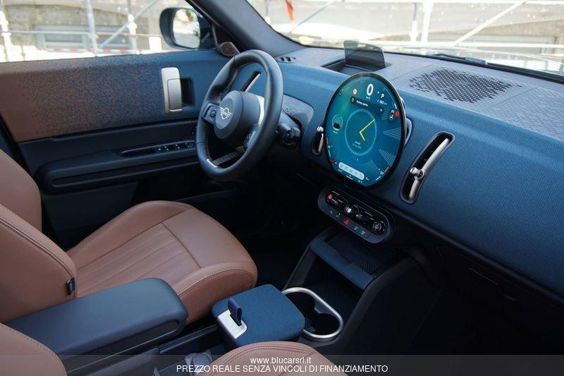 MINI Mini Countryman U25 Mini D Countryman Favoured