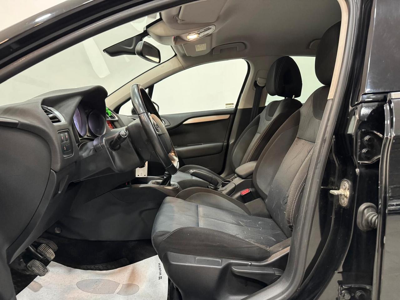Citroen C4 1.6 VTi 120 Exclusive