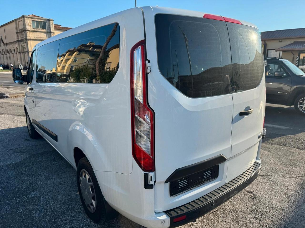 Ford Tourneo Custom 320 2.0 EcoBlue 130CV Trend 9 POSTI FATTURABILE TAGLIANDATO PRONTA CONSEGNA