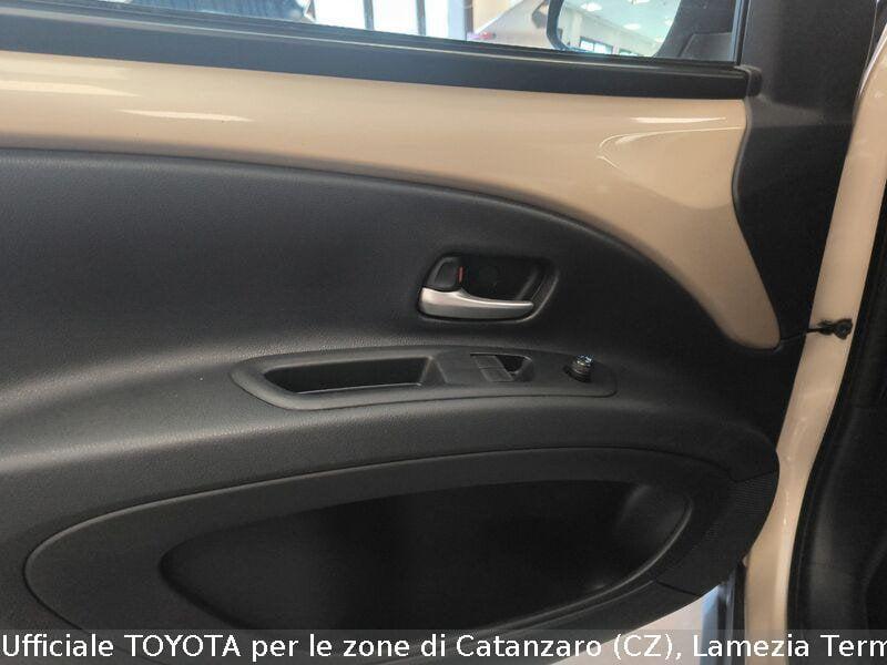 Toyota Aygo X Aygo X 1.0 VVT-i 72 CV 5 porte Lounge