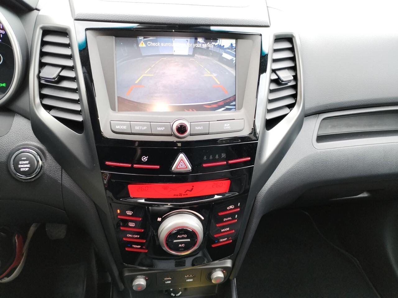 Ssangyong XLV 1.6d 2WD TETTO-NAVI-XENO